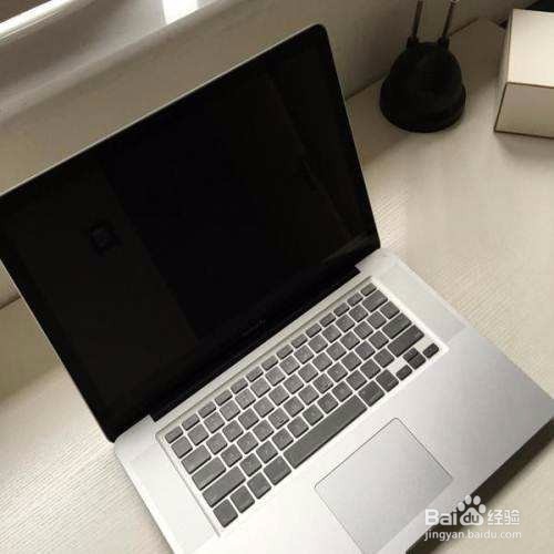 苹果Mac如何设置三指拖拽手势