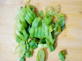 牛腩炖土豆怎么做