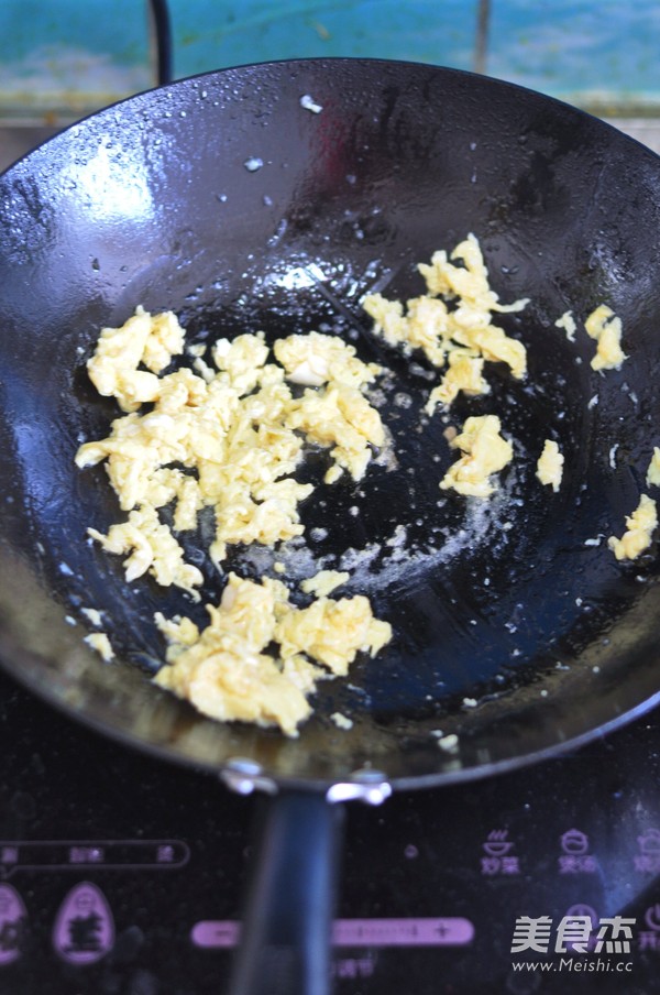 香菇炒油麦菜
