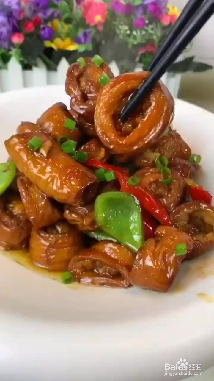 如何制作酱肥肠