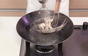 菟杞红枣炖鹌鹑怎么做养生