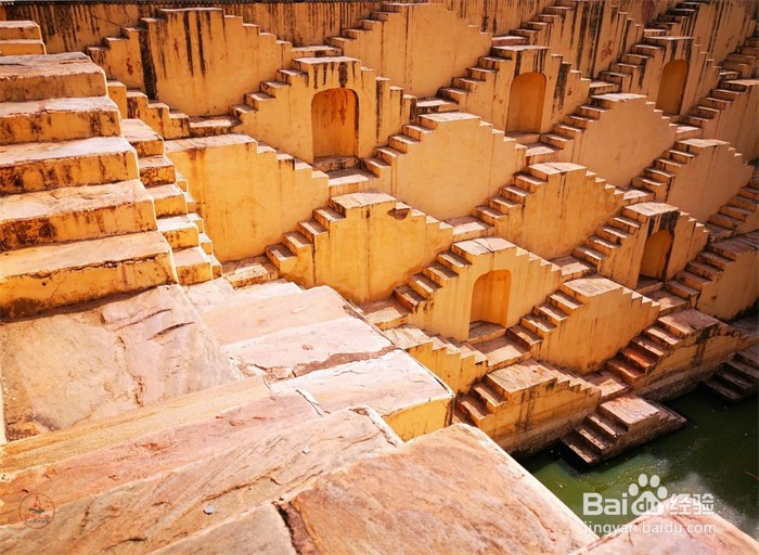 斋普尔阶梯水井旅游攻略