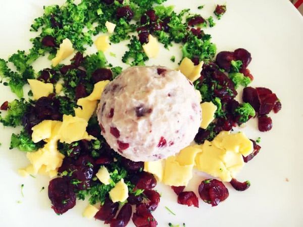 西兰花山药沙拉球