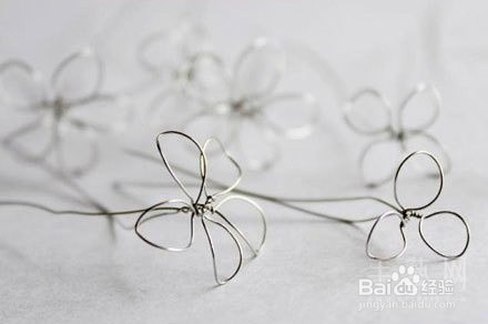 指甲油变身小清新花环