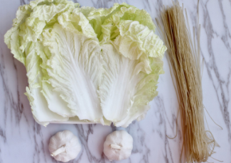 蒜茸粉丝大白菜