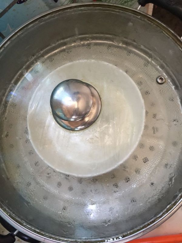 板栗馅儿冰皮月饼