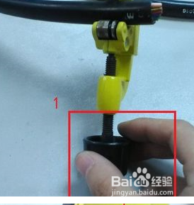 迷你铜管切管器如何正确使用	南