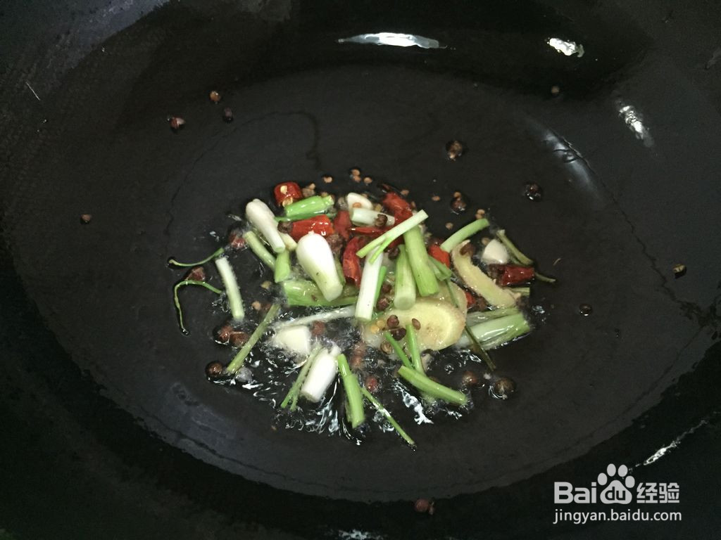 番茄炖牛腩的做法