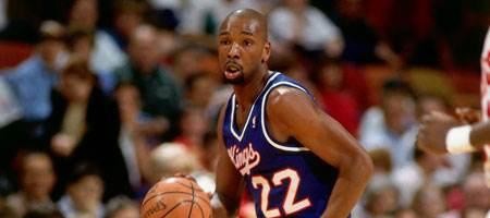 盘点NBA十大离奇受伤 小斯诺维斯基上榜