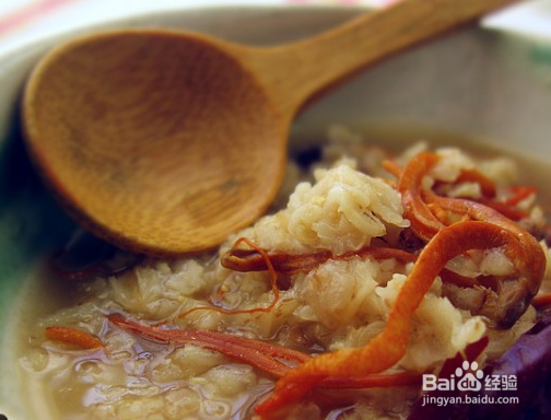 茶汤虫草花燕麦粥