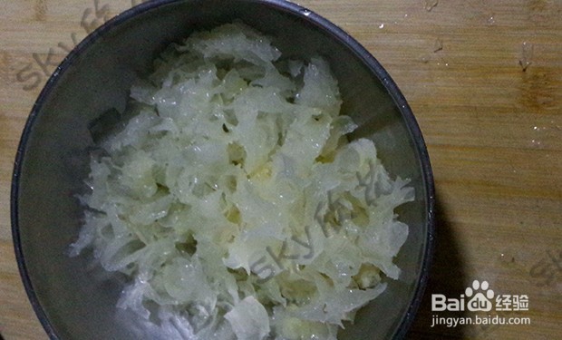 甜品——银耳莲子红枣粥