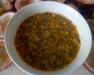 百香果柠檬蜂蜜饮的美味做法