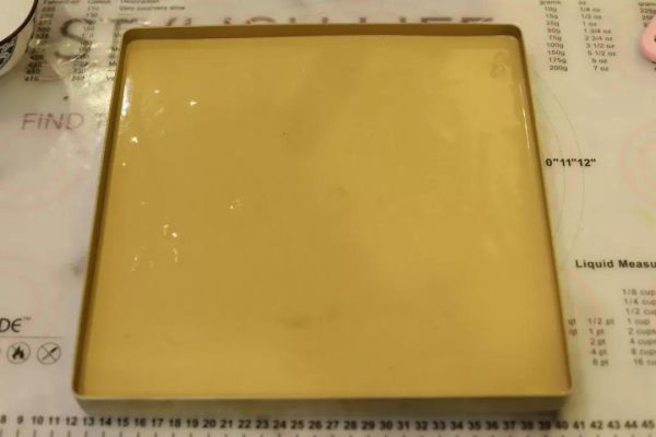 咖啡戚风蛋糕卷