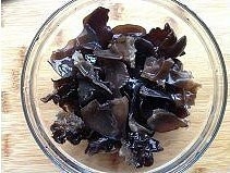 酸香麻辣东安鸡的做法