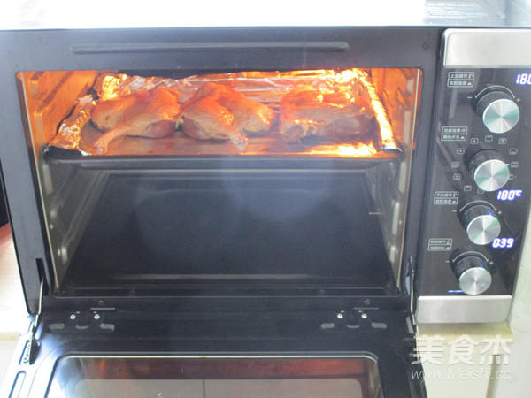 蜜汁烤鸭腿的做法