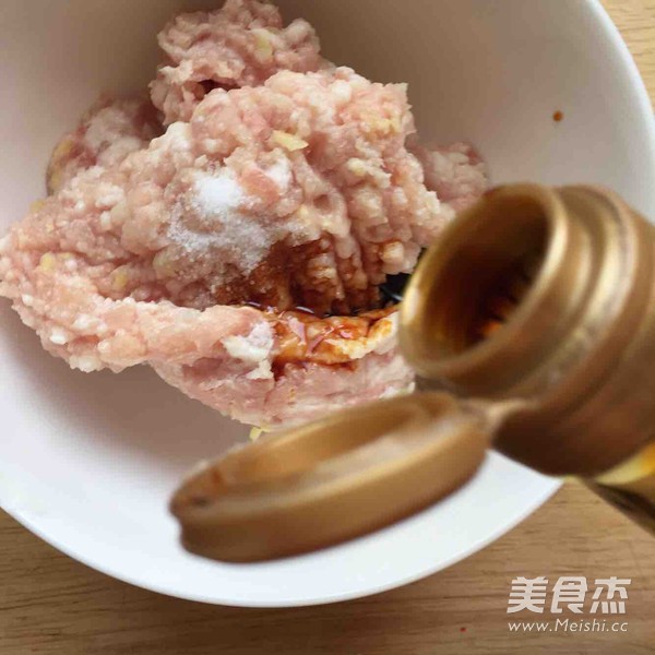 白菜粉丝焯肉丸