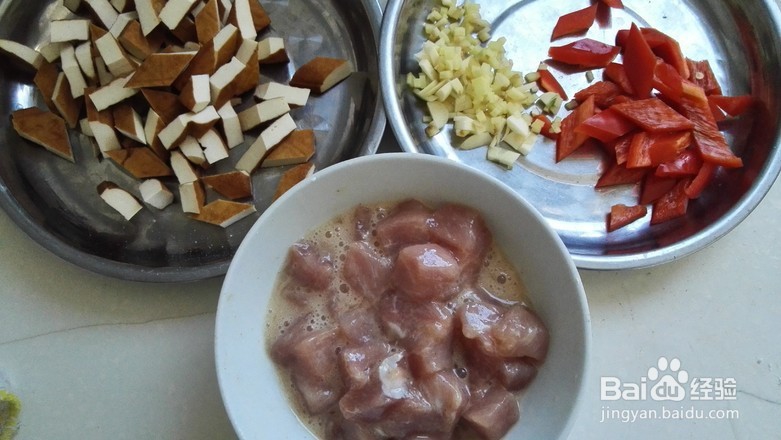 怎么做出美味爽口的肉丁小炒