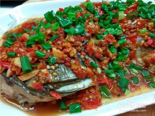 湘菜剁椒鱼头怎么做才好吃？湘菜剁椒鱼头的做法