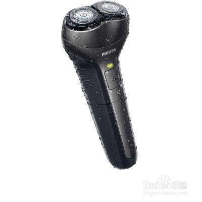 飞利浦剃须刀如何充电