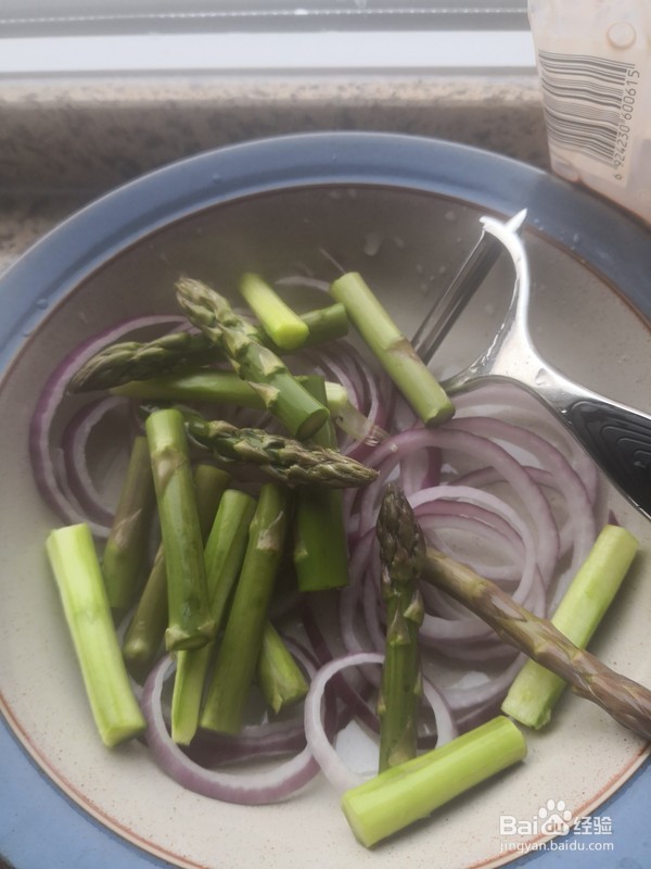 怎么做芦笋牛肉条配意大利面