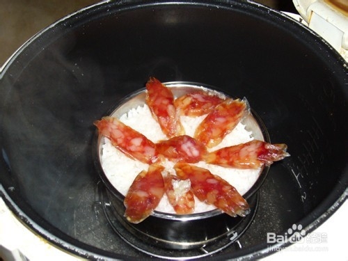 自己做腊肠蒸饭