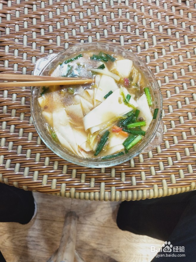 搁锅面的家常做法