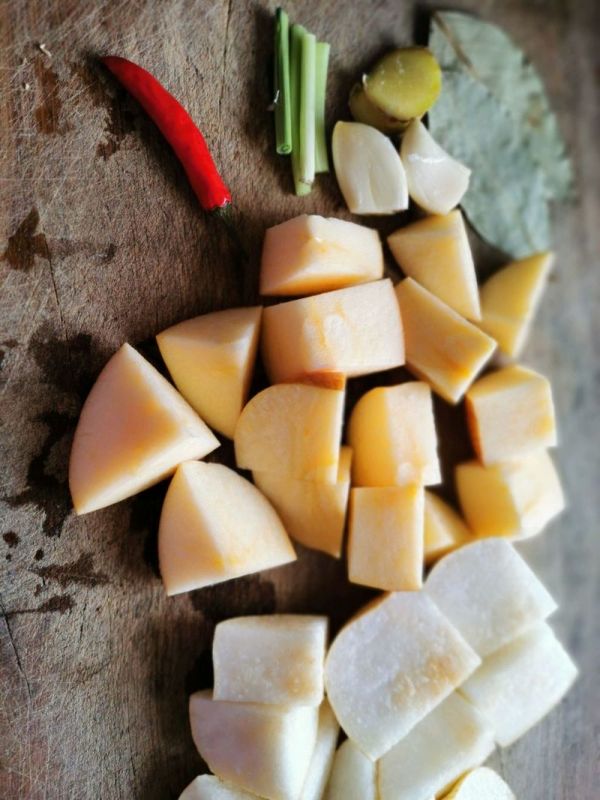 辣白菜烤牛肉拌饭