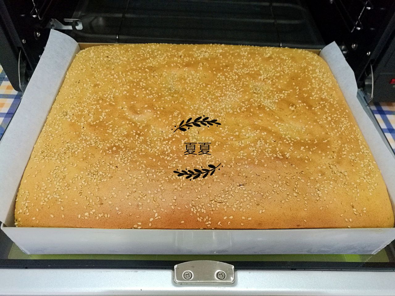 让我们一起学习核桃蔓越莓红枣糕（分蛋法）的做法吧