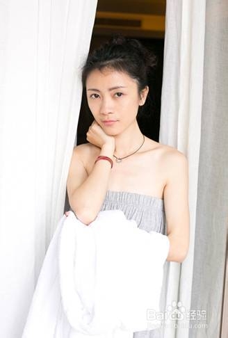 活色生香梳子开班 简单“妆”美腻三亚