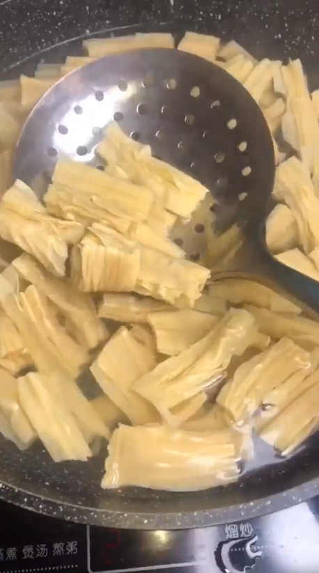 香辣腐竹怎么做?
