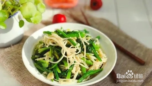 菠菜拌金针菇