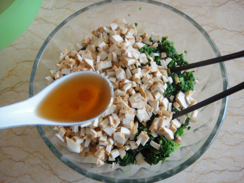 教你做马兰头松仁拌香干,真是难得的美味