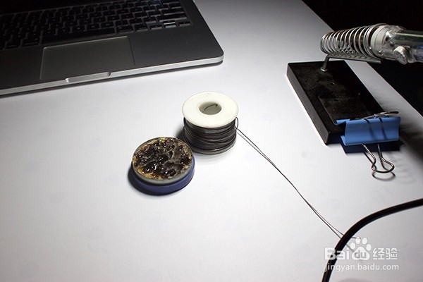 智能手机移动电源聚合物充电宝制作简单教程