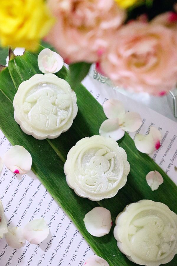 豆沙冰皮月饼，传统口味！