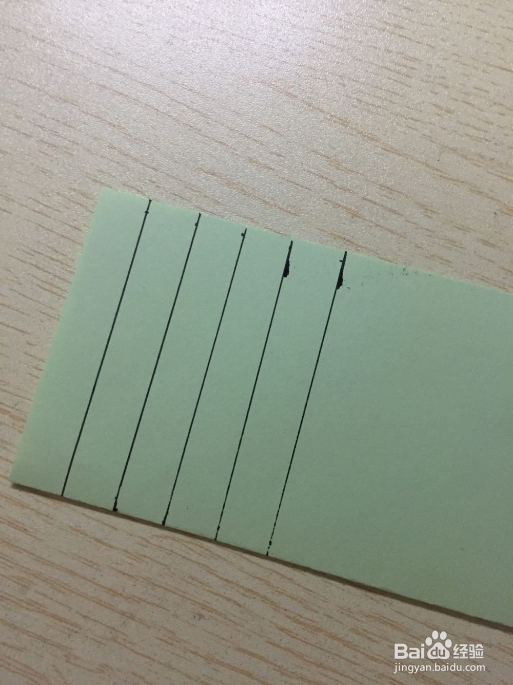 用卡纸如何做一只立体小鱼