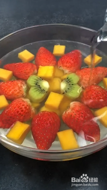 如何制作水果大果冻