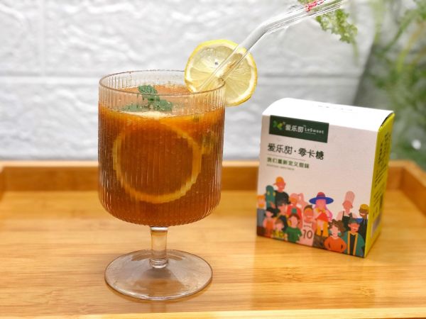 枇杷百香果汁饮品