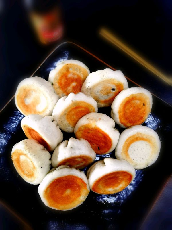 韭菜鸡蛋馅水煎包