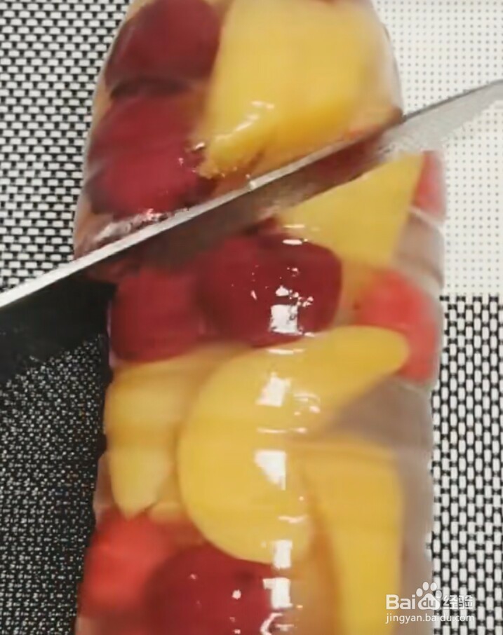 矿泉水瓶做果冻