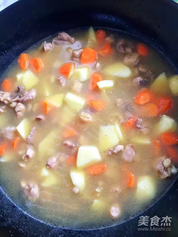 咖喱鸡块饭的做法