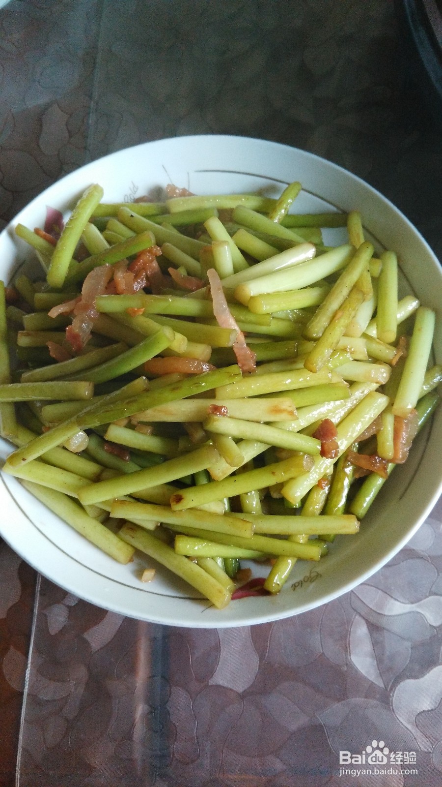 怎样做肉条炒蒜苔好吃？