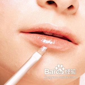 唇膏的涂抹技巧