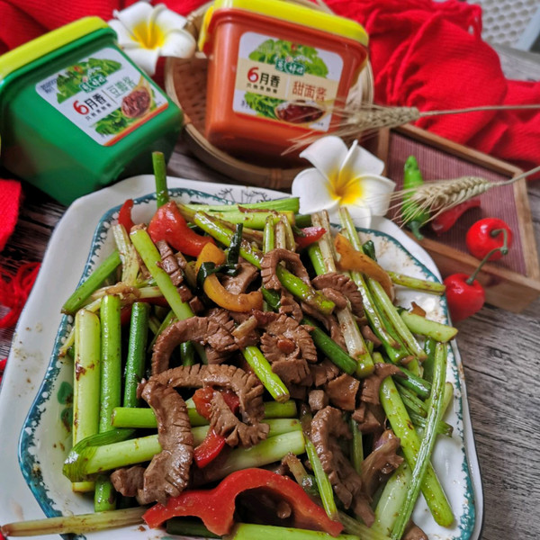 豆瓣酱爆炒腰花