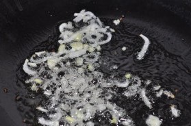 如何做芦笋炒虾仁