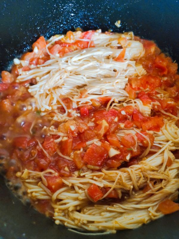 低卡低脂茄汁金针菇