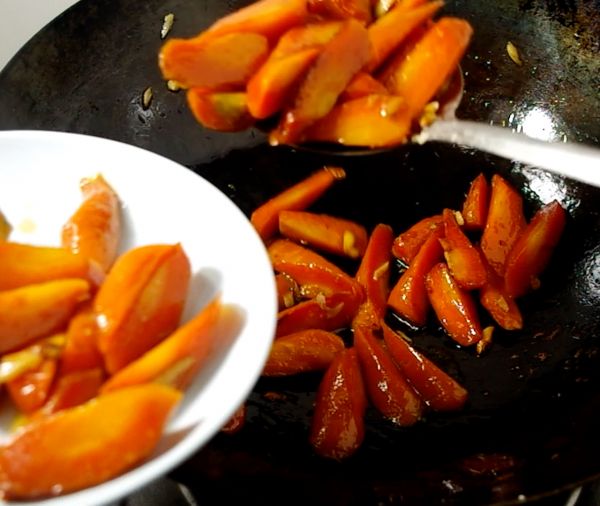 家常清炒胡萝卜