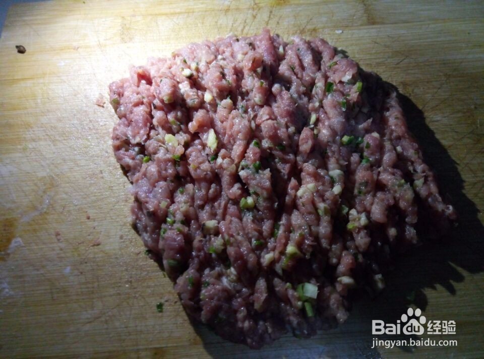 年夜饭怎么做蔬菜肉丸子汤？