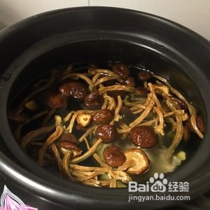 教你怎么做清爽不腻的老鸭茶树菇汤