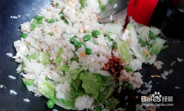 儿童豌豆蛋炒饭的早餐做法