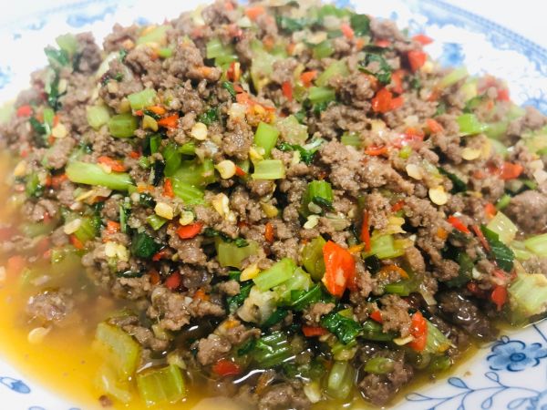 滇味小米辣炒牛肉